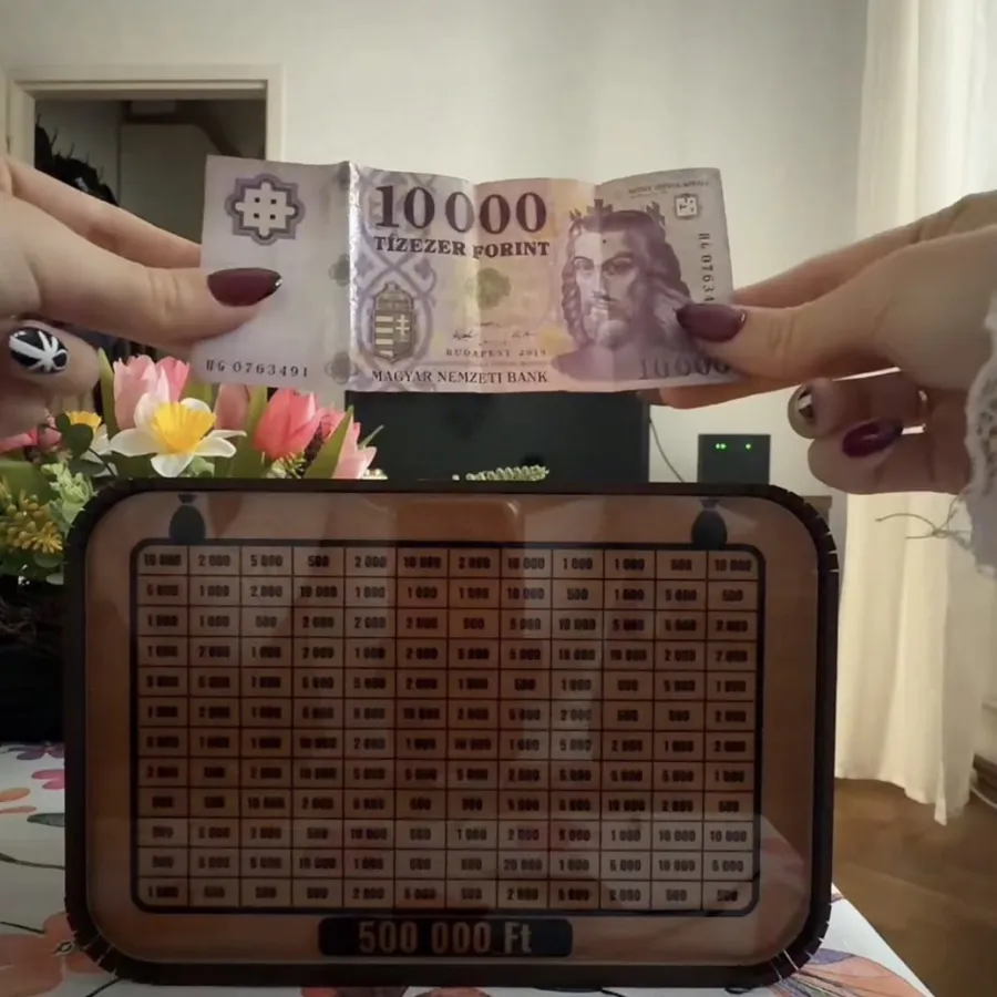 Fapapa persely a műhelyünkből